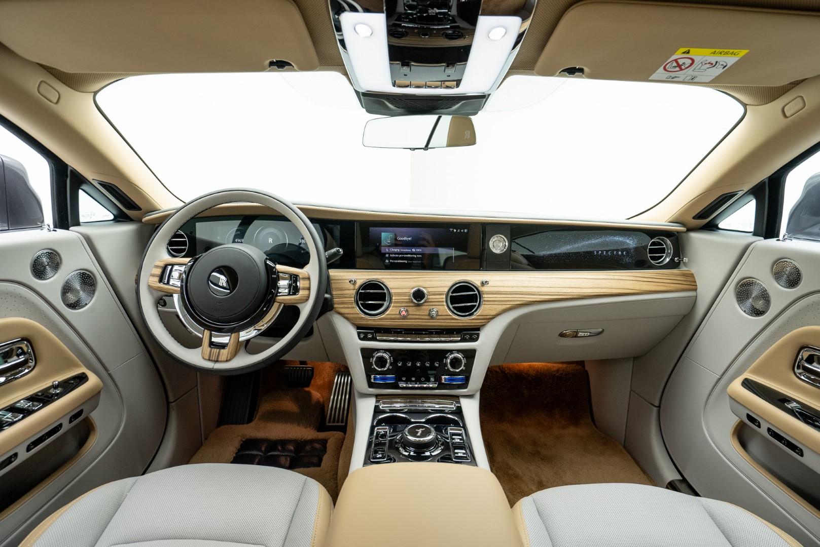 2024 ROLLS ROYCE SPECTRE. GCC. VERY HIGH SPEC. WARRANTY AND SERVICE.